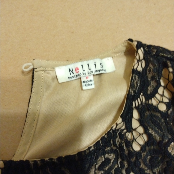 Nellis Black lace crop top - Picture 5 of 6